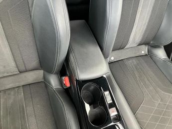 Peugeot 2008 100kW GT Premium 50kWh 5dr Auto