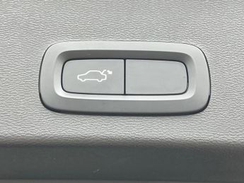 Volvo Xc40 2.0 B4P R DESIGN Pro 5dr Auto