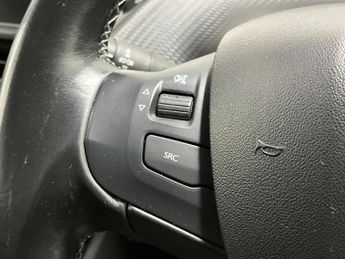 Peugeot 2008 1.2 PureTech 110 Allure Premium 5dr