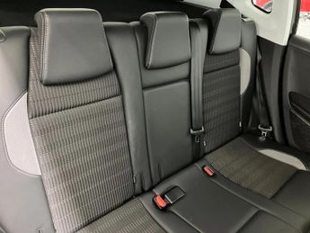 Peugeot 2008 1.2 PureTech 110 Allure Premium 5dr