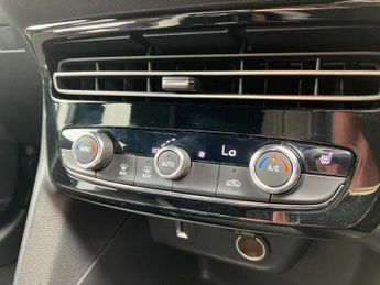 Vauxhall Mokka 100kW SRi Premium 50kWh 5dr Auto