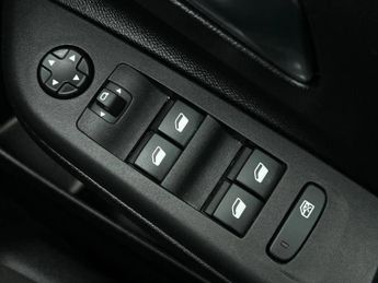 Vauxhall Corsa 100kW Design 50kWh 5dr Auto