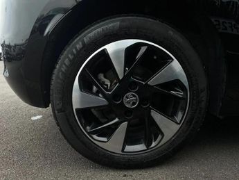 Vauxhall Corsa 100kW Design 50kWh 5dr Auto