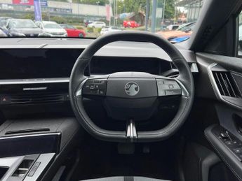 Vauxhall Grandland 157kW GS 73kWh 5dr Auto