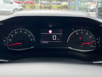 Peugeot 2008 1.2 PureTech Active Premium 5dr