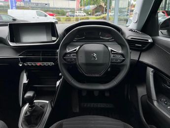 Peugeot 2008 1.2 PureTech Active Premium 5dr