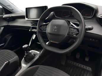 Peugeot 2008 1.2 PureTech Active Premium 5dr