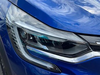 Renault Captur 1.3 TCE 140 SE Edition 5dr EDC