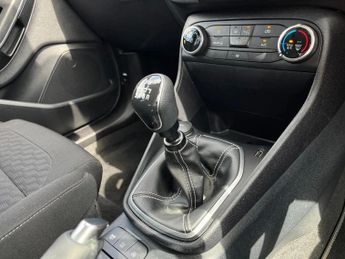 Ford Fiesta 1.0 EcoBoost Hybrid mHEV 125 Titanium 5dr