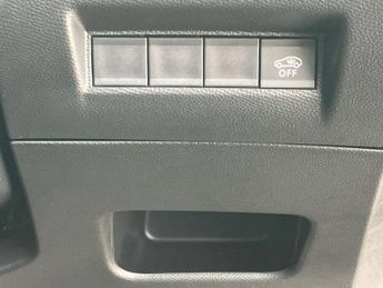 Peugeot 2008 1.2 Hybrid 136 GT 5dr e-DSC6
