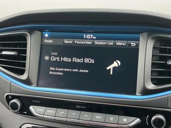 Hyundai Ioniq 1.6 GDi Hybrid Premium SE 5dr DCT