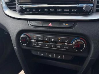 Kia Ceed 1.5T GDi ISG 138 GT-Line 5dr