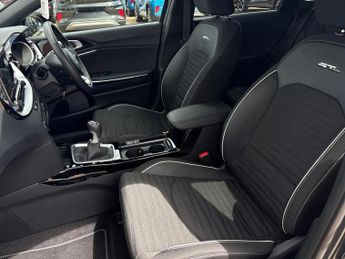 Kia Ceed 1.5T GDi ISG 138 GT-Line 5dr