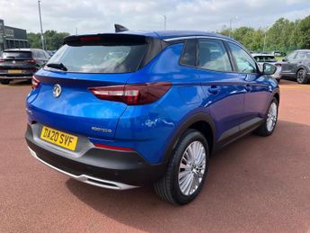 Vauxhall Grandland X 1.5 Turbo D Business Edition Nav 5dr