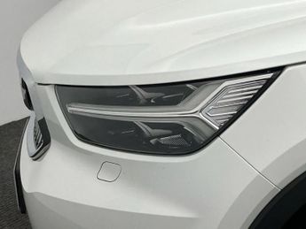 Volvo Xc40 2.0 B4P Inscription Pro 5dr Auto
