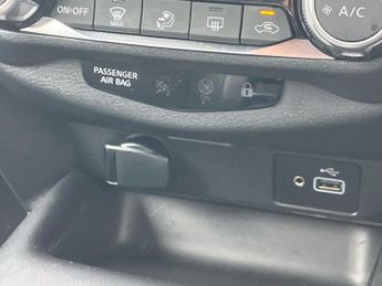 Nissan Juke 1.0 DiG-T 114 N-Connecta 5dr
