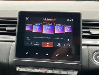 Renault Captur 1.3 TCE 140 SE Edition 5dr EDC