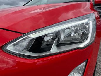 Ford Focus 1.0 EcoBoost 125 Titanium X 5dr