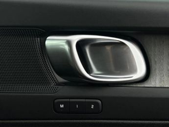 Volvo Xc40 1.5 T3 [163] Inscription Pro 5dr Geartronic