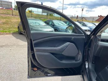 Ford Mustang Mach-E 198kW Select 70kWh RWD 5dr Auto