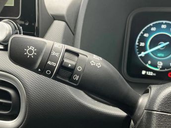 Hyundai Kona 150kW Premium 64kWh 5dr Auto