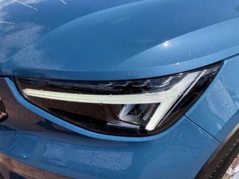 Volvo Xc40 2.0 B3P Core 5dr Auto