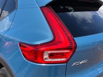 Volvo Xc40 2.0 B3P Core 5dr Auto