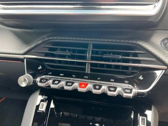 Peugeot 2008 100kW GT Premium 50kWh 5dr Auto