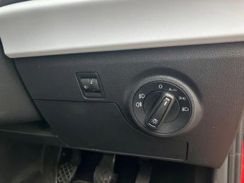 SEAT Ibiza 1.0 MPI SE 5dr