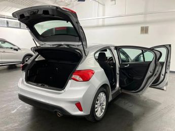 Ford Focus 1.0 EcoBoost Hybrid mHEV 125 Titanium Edition 5dr