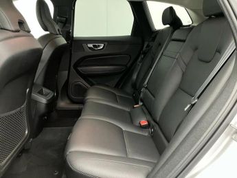 Volvo Xc60 2.0 D4 Momentum Pro 5dr Geartronic