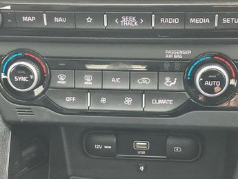 Kia Niro 1.6 GDi Hybrid 4 5dr DCT