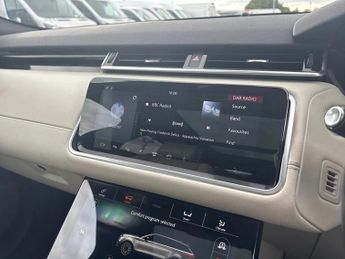 Land Rover Range Rover Velar 3.0 D300 R-Dynamic HSE 5dr Auto