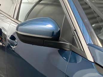 Peugeot 3008 1.5 BlueHDi Allure Premium 5dr