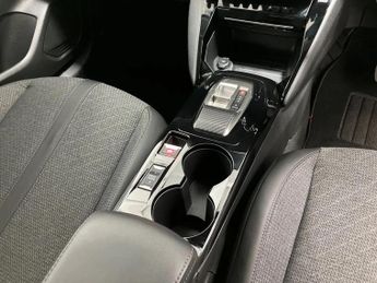 Peugeot 208 100kW Allure 50kWh 5dr Auto
