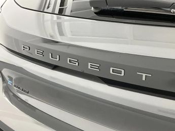 Peugeot 208 100kW Allure 50kWh 5dr Auto