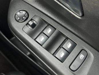 Vauxhall Corsa 1.5 Turbo D Elite Nav Premium 5dr