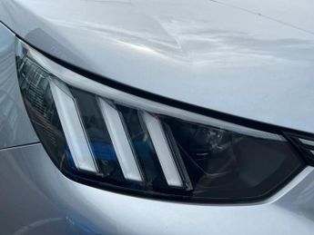 Peugeot 2008 100kW GT Premium 50kWh 5dr Auto