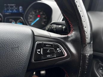 Ford Kuga 1.5 TDCi ST-Line 5dr 2WD
