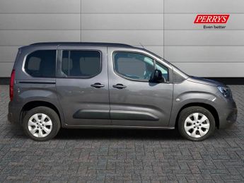 Vauxhall Combo Life 100kW Design 50kWh 5dr Auto
