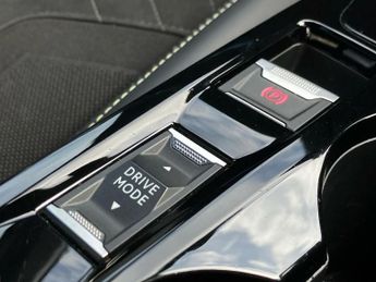 Peugeot 208 100kW GT Premium 50kWh 5dr Auto