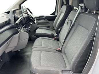 Ford Transit Custom 300 2.0 EcoBlue 136ps L1 H1 Van Limited