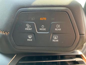 Cupra Born 150kW V1 58kWh 5dr Auto