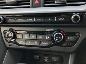 Kia Niro 1.6 GDi Hybrid 2 5dr DCT