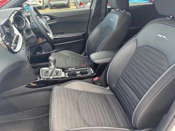 Kia Ceed 1.5T GDi ISG 138 GT-Line 5dr