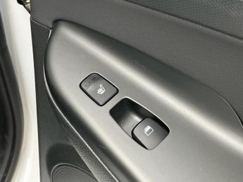 Hyundai Kona 150kW Ultimate 64kWh 5dr Auto