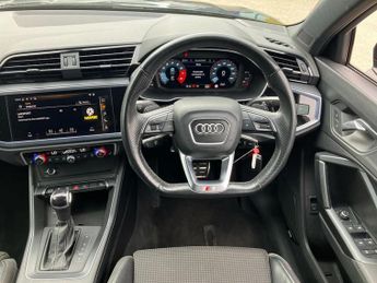 Audi Q3 35 TFSI Black Edition 5dr S Tronic