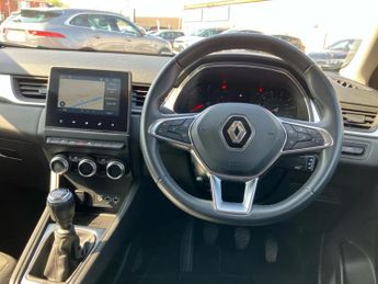Renault Captur 1.3 TCE 140 Iconic Edition 5dr