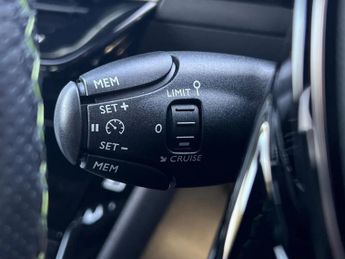 Peugeot 2008 100kW GT 50kWh 5dr Auto