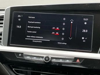 Vauxhall Grandland 1.2 Hybrid [136] Ultimate 5dr e-DCT6